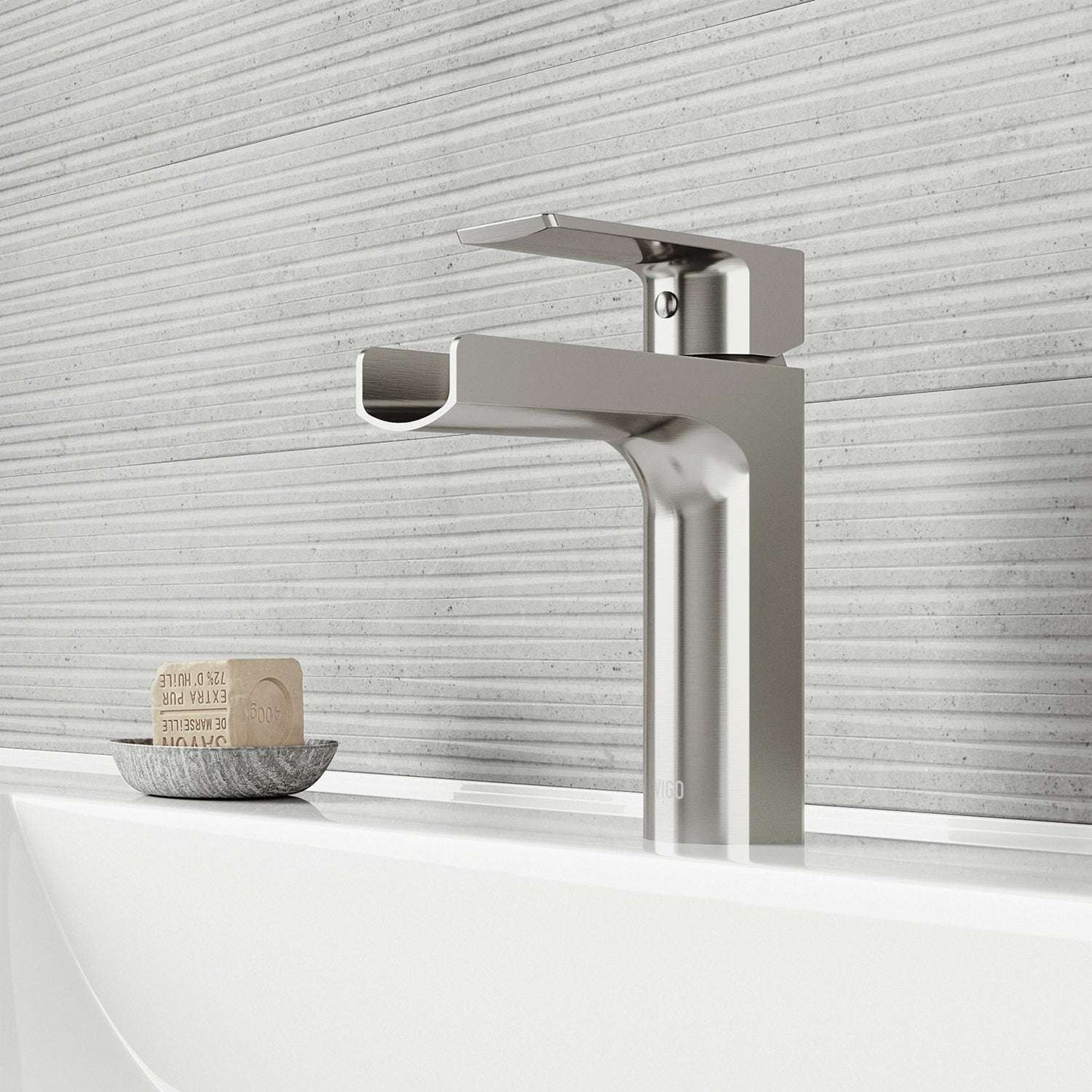 Kitchen Sink Faucet with Touchless Sensor Control – Pull-Down Spray Head
